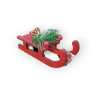  Szánkó fa 14x4,5cm tobozzal piros