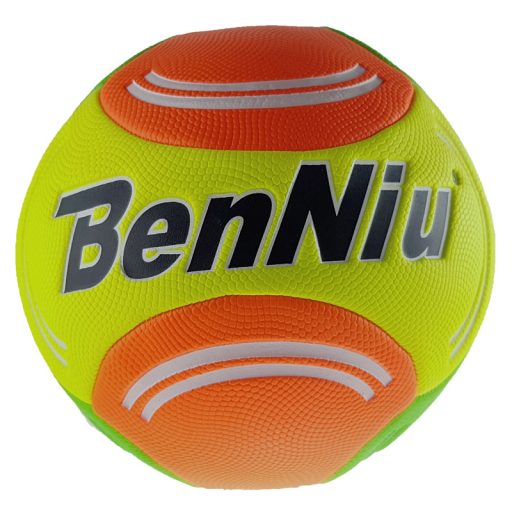 Kutyacsont varrású focilabda