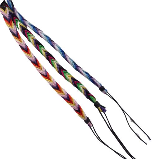 Fonott karkötő színes