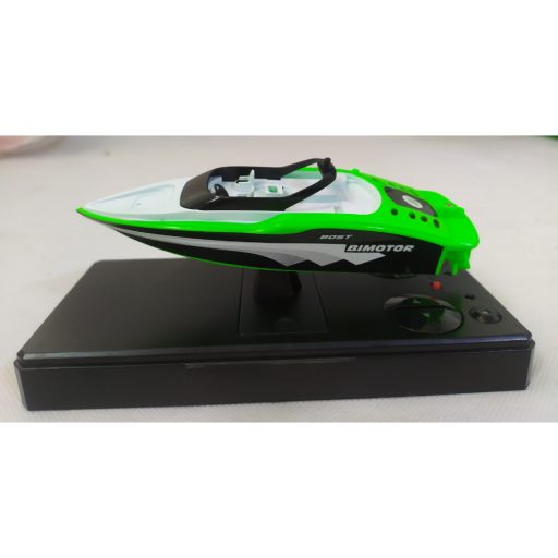 Távirányítós Versenyhajó