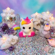 Csillogó szemű unikornis