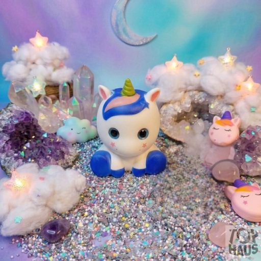 Csillogó szemű unikornis