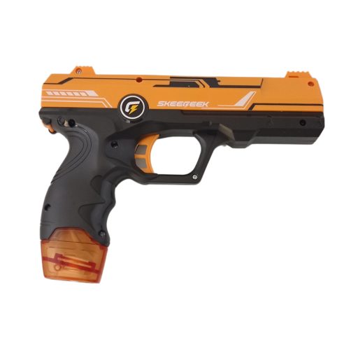 Vizipisztoly kivehető tartállyal