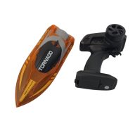 R/C Tornado hajó