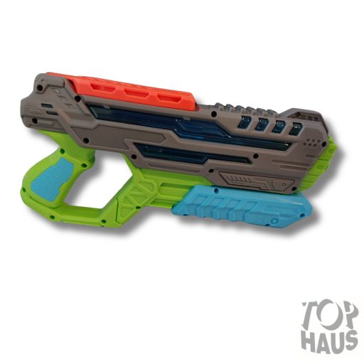 Pumpás űr vizipuska