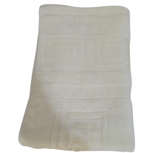 Római mintás törölköző 67x137cm